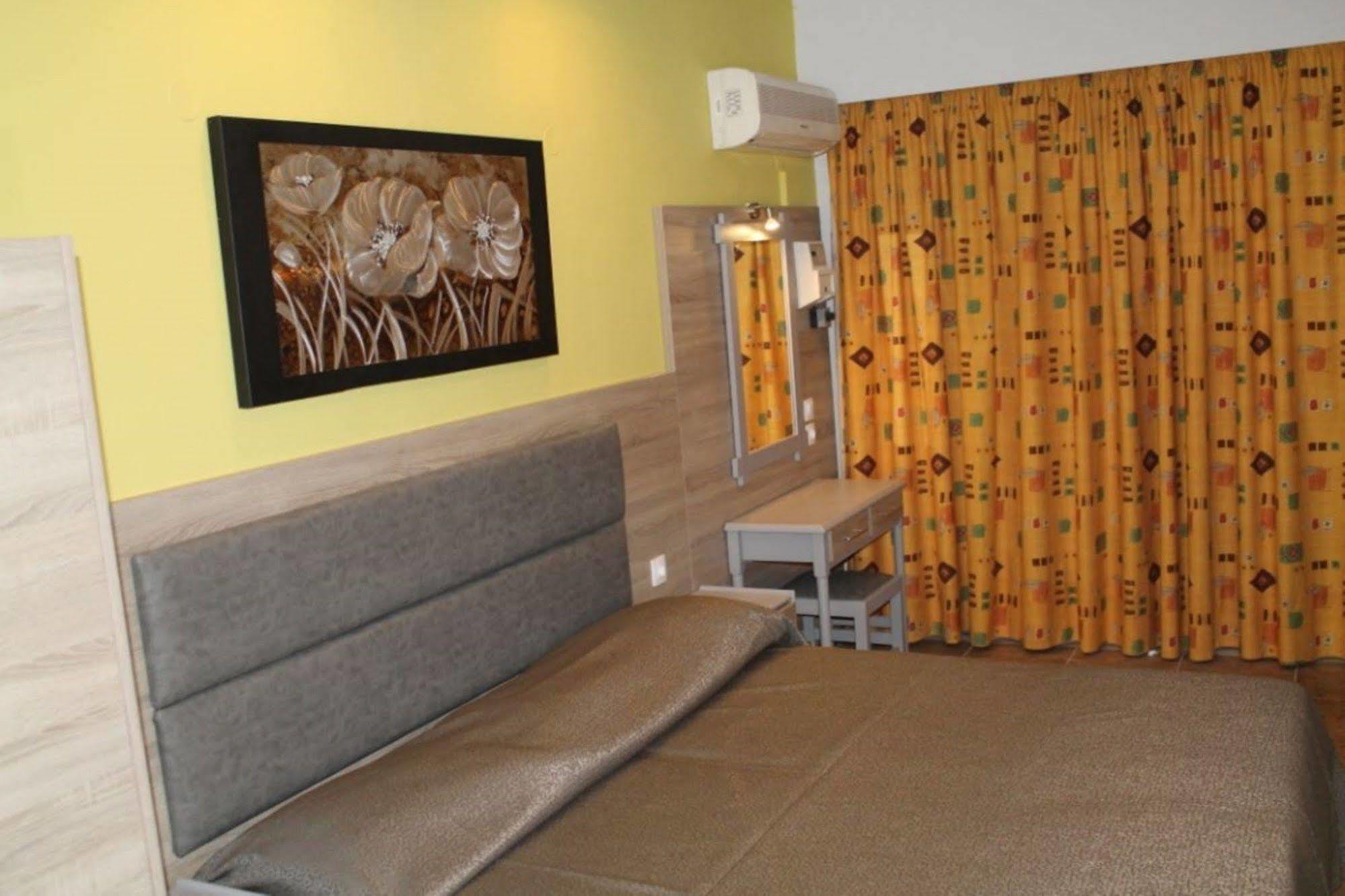 Aparthotel Melody 2*
