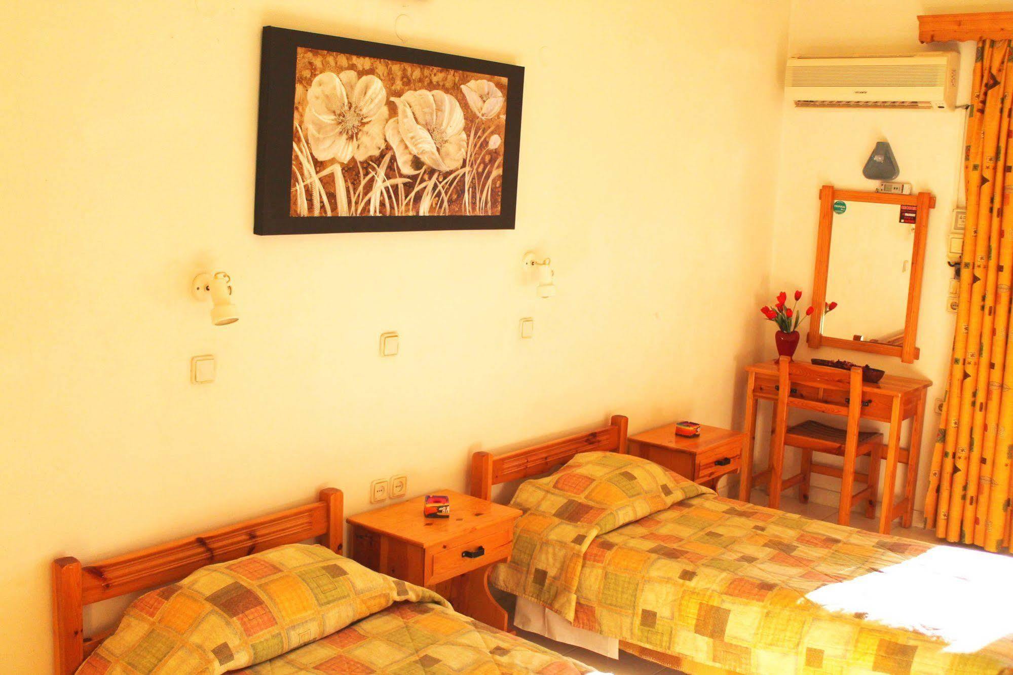 Melody Aparthotel
